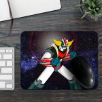 Tapis Gaming Goldorak pour Setup Geek ou Bureau